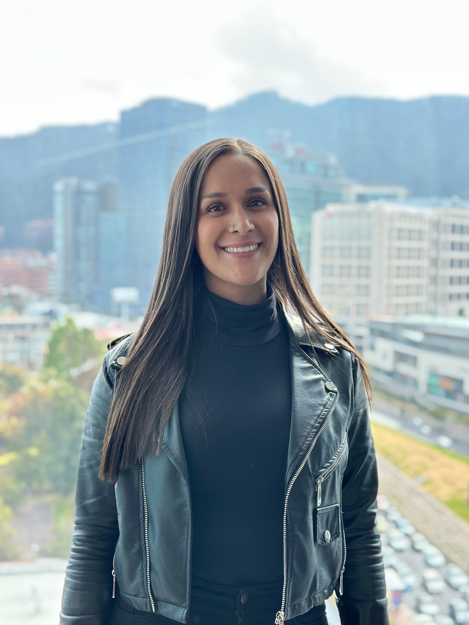 Equipo Sense Digital retrato