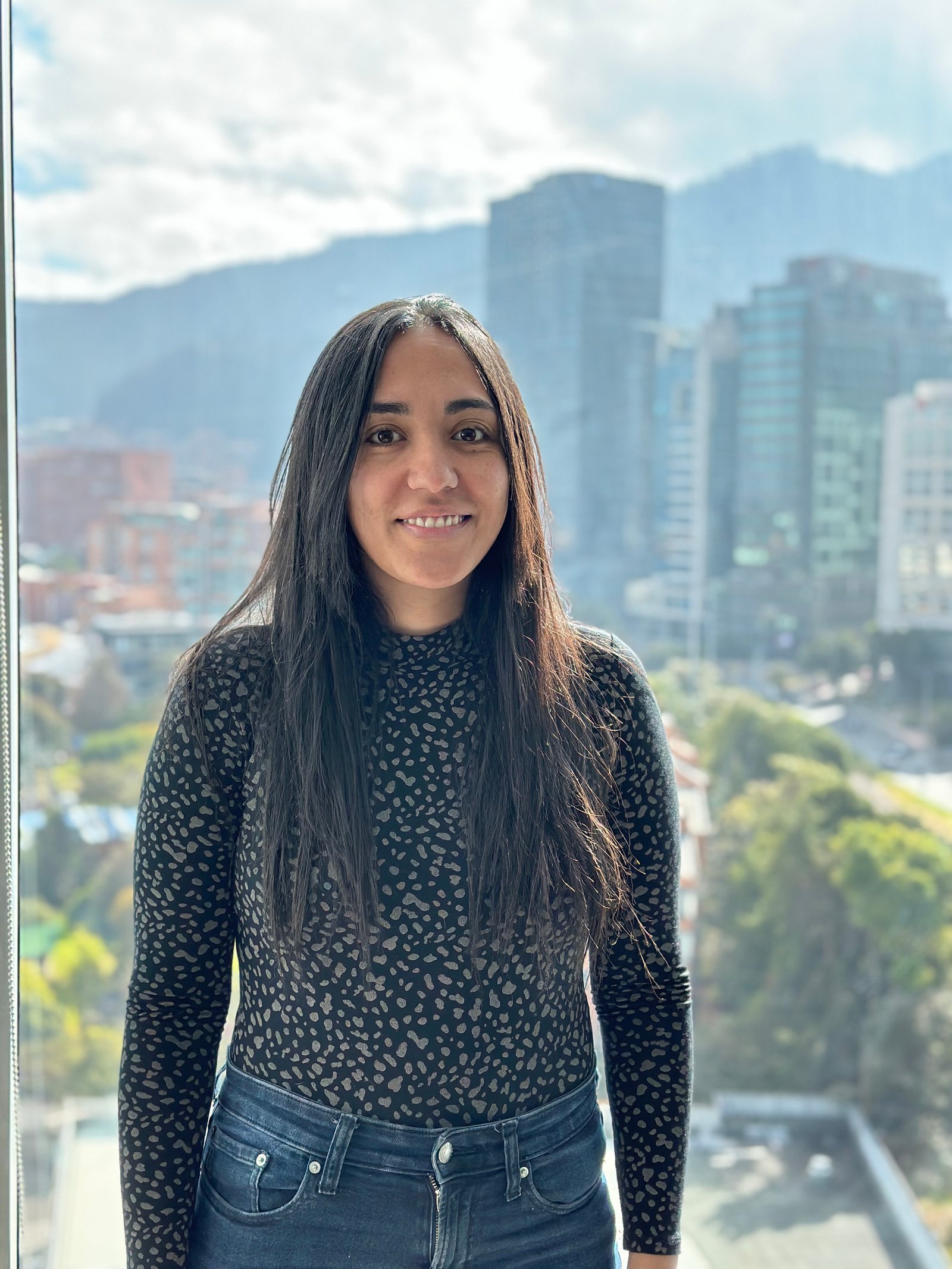 Equipo Sense Digital retrato