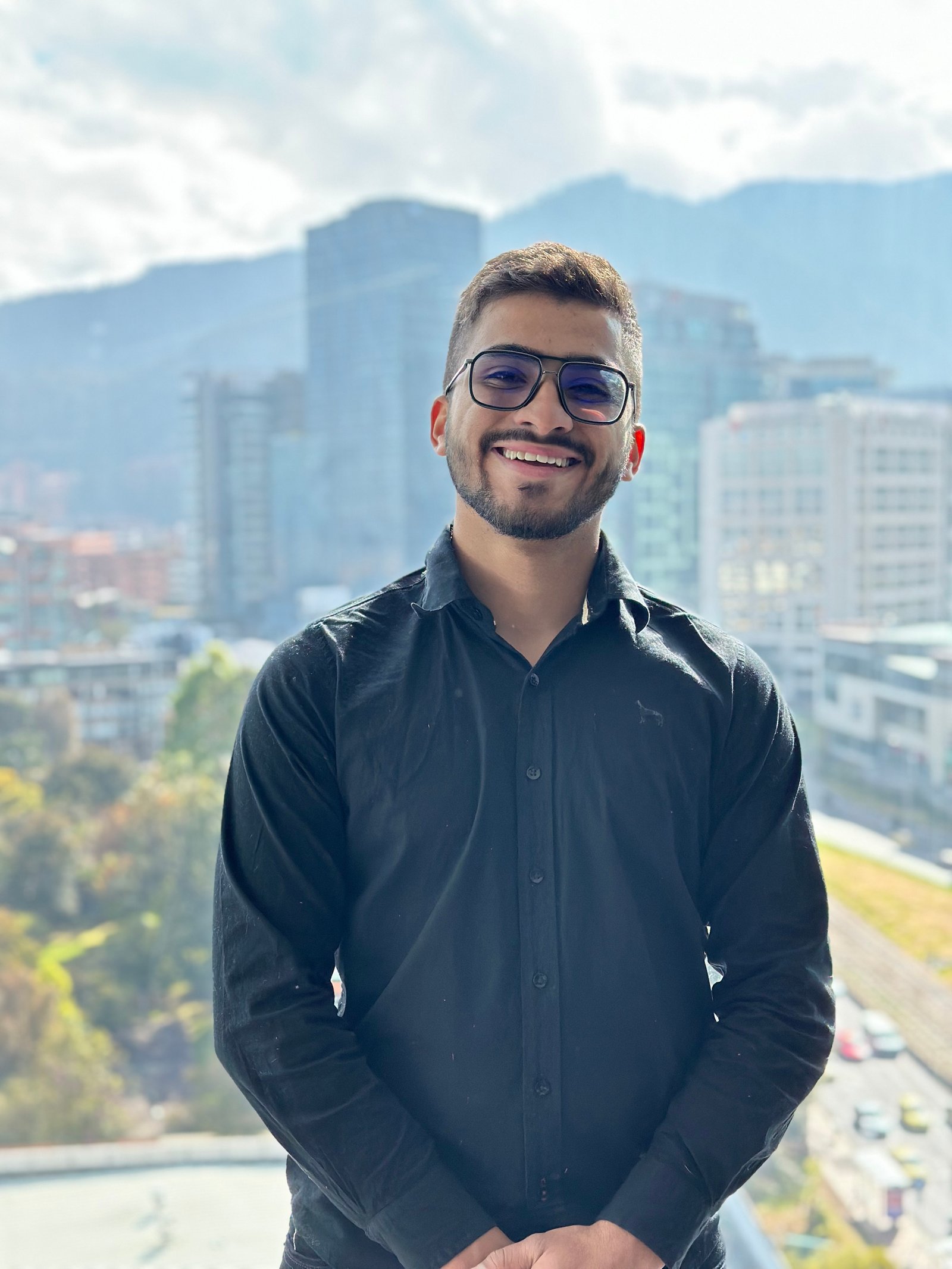 Equipo Sense Digital retrato