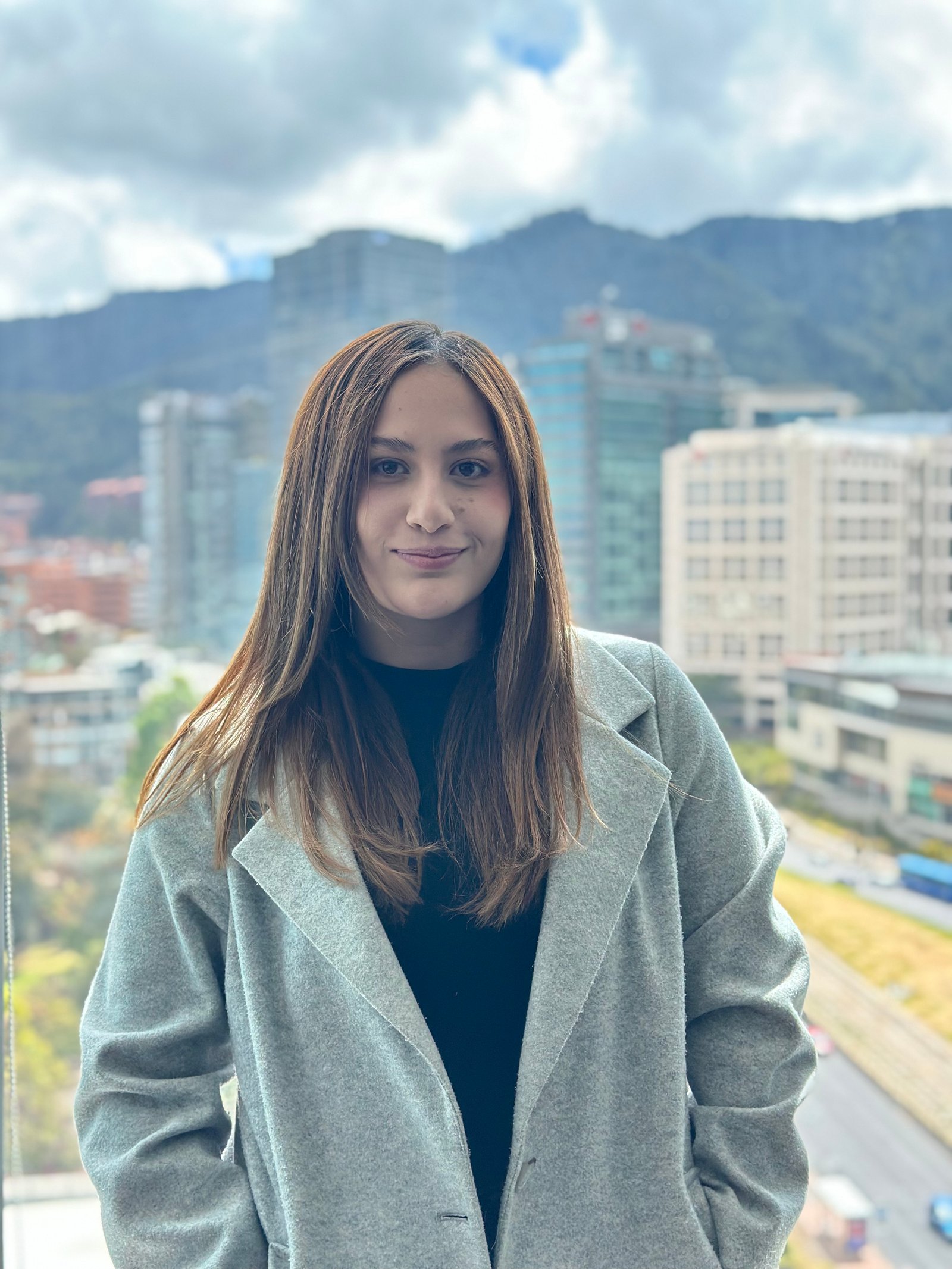 Equipo Sense Digital retrato